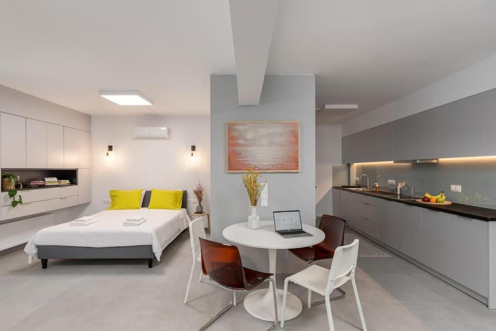 Stylish Studio Downtown 아테네 외부 사진